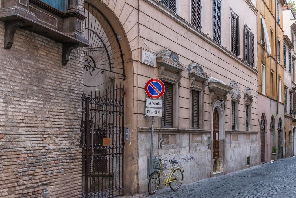 La Porta Rossa Di Borgo - Vatican Luxury Suite Rome Bilik gambar