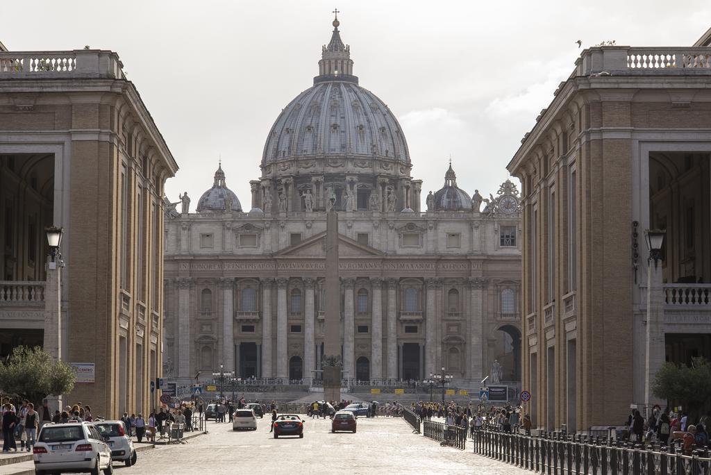 La Porta Rossa Di Borgo - Vatican Luxury Suite Rome Luaran gambar