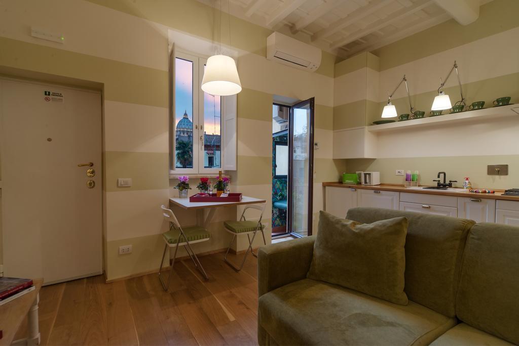 La Porta Rossa Di Borgo - Vatican Luxury Suite Rome Luaran gambar