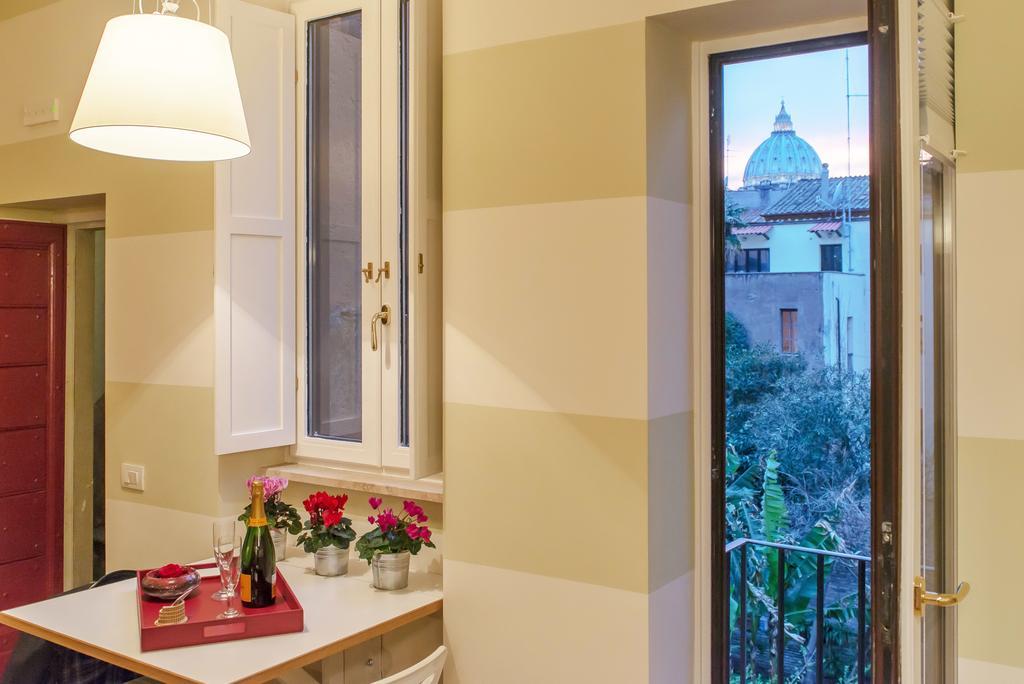La Porta Rossa Di Borgo - Vatican Luxury Suite Rome Luaran gambar